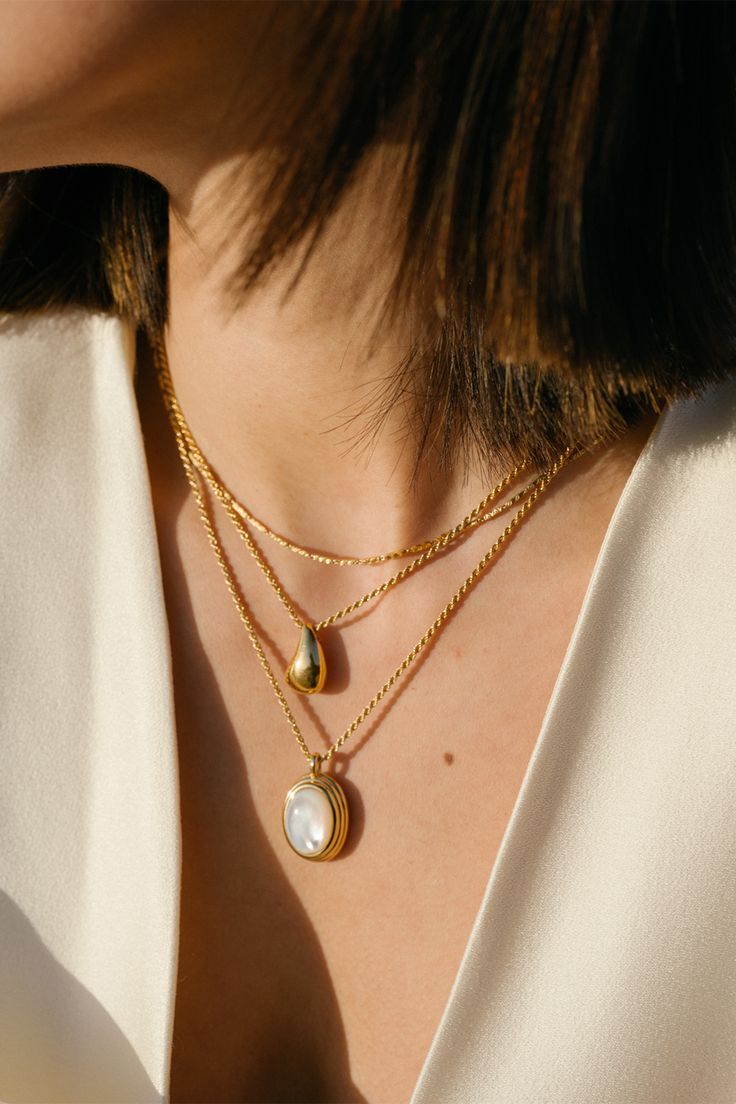 𝙉𝙚𝙘𝙠𝙡𝙖𝙘𝙚